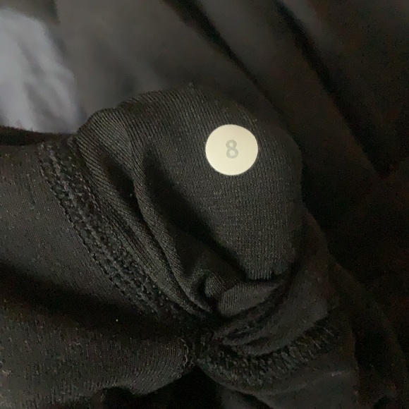 Lululemon cropped leggings size:8 - Picture 9 of 11